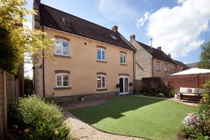 Rear Aspect- click for photo gallery